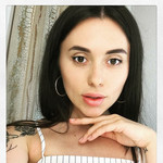 Nadya, 30