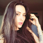 Nadya, 30